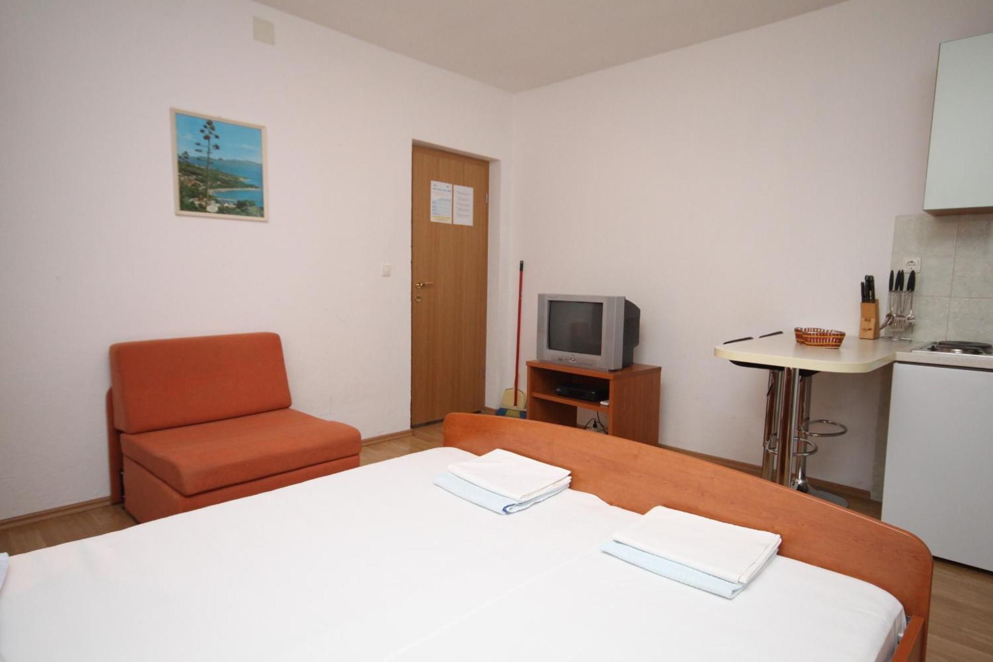 Apartments With A Parking Space Makarska - 6696 Zimmer foto